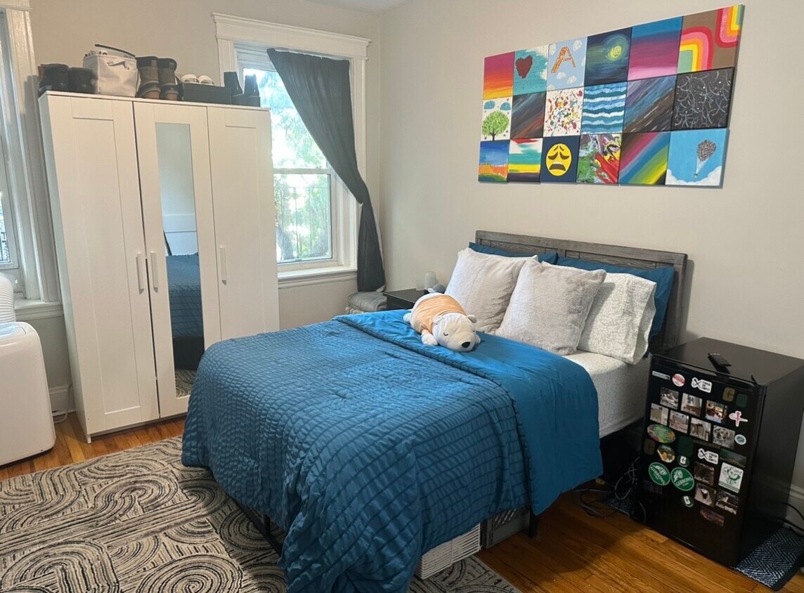 Foto principal - 64 Maple St