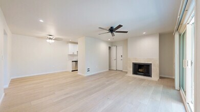 Building Photo - 401 Ignacio Blvd