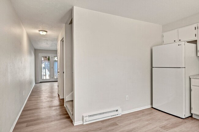 Foto del edificio - 3110 Cherry Ln
