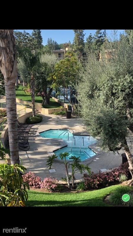 Foto principal - 1 br, 1 bath Apartment - 22100 Victory Blvd