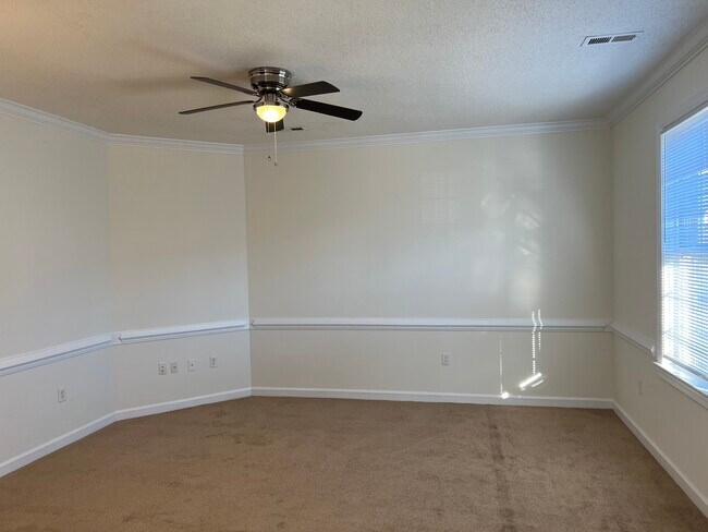 Foto del edificio - 3310 Whitlock Dr N