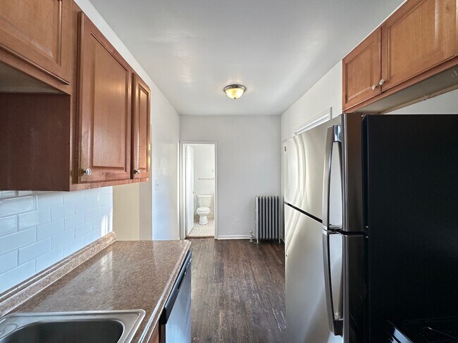 Foto del edificio - 939 W Sunnyside Ave