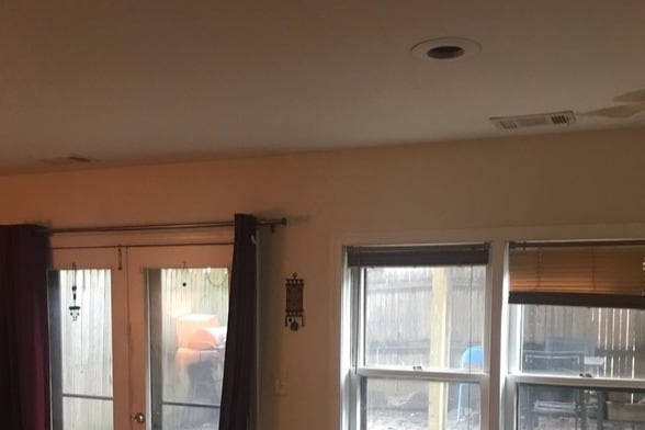 Building Photo - 1653 Park Rd NW