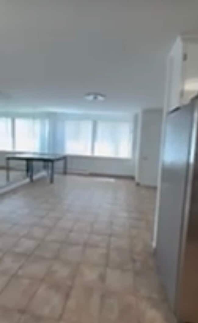 Foto del edificio - 23-37-37 120th St