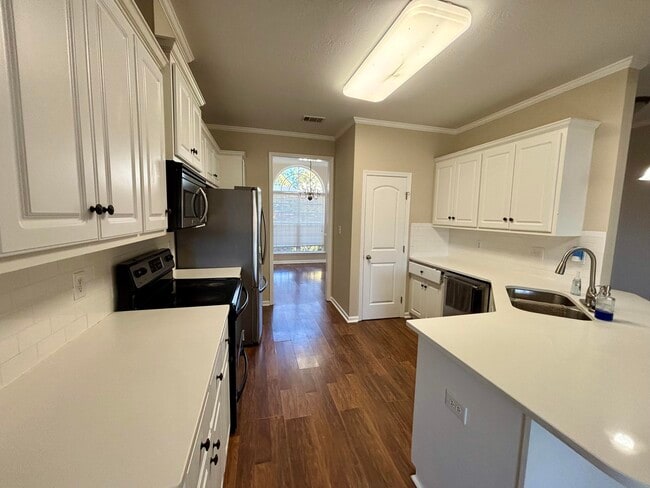 Foto del edificio - 4477 Country Glen Cir