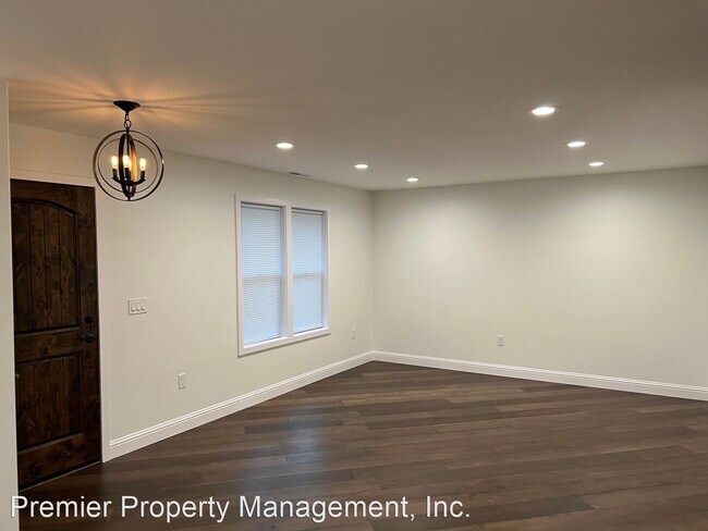 Foto del edificio - 3 br, 2 bath House - 414 NW 99th St
