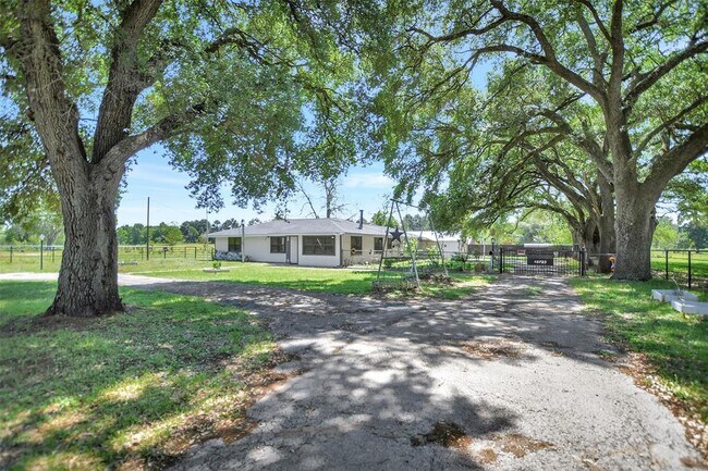 Foto del edificio - 18723 Farm to Market 2920