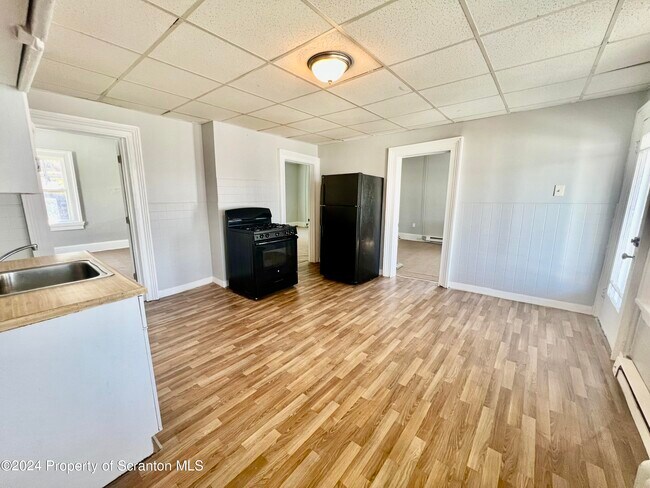 Foto del edificio - 310 Oak St