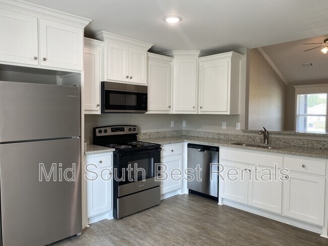 Foto del edificio - 116 Finch Rd