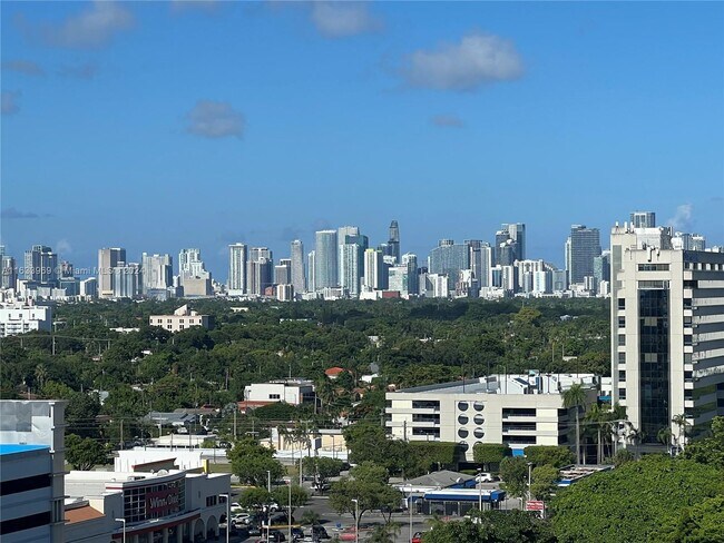 Foto del edificio - 3500 Coral Wy