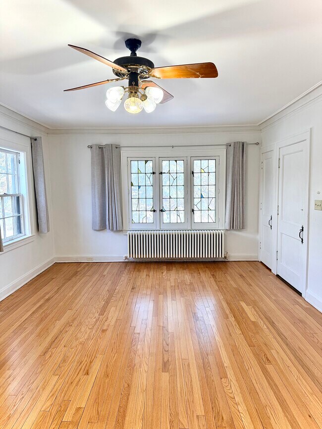 Foto del edificio - 130 Orlin Ave SE