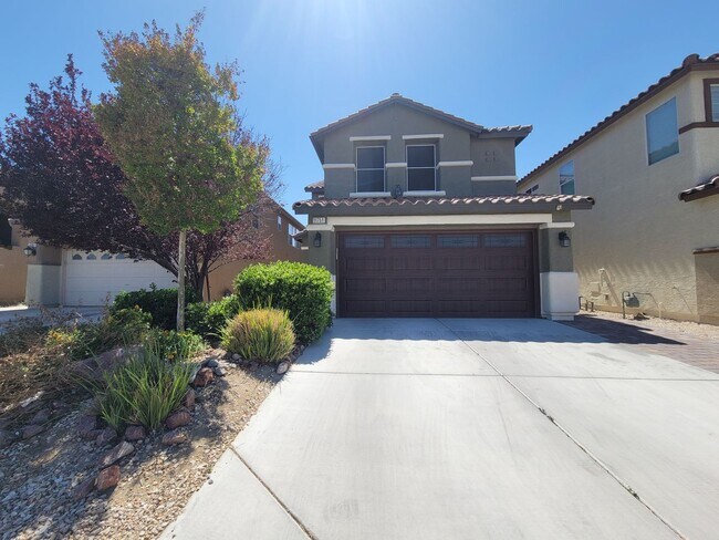 Building Photo - Wonderful 2-story single-family home