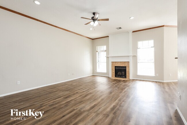 Building Photo - 116 SW 138th St