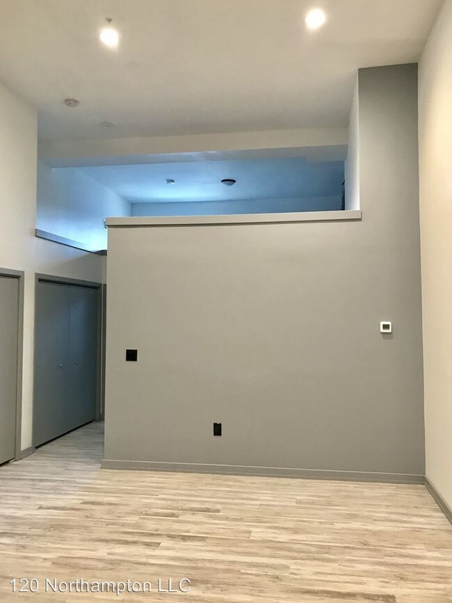 Foto del edificio - 118-120 Northampton St