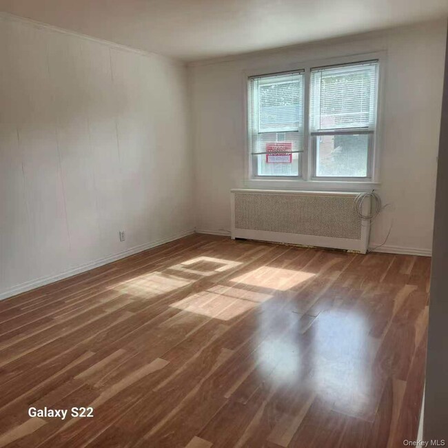 Building Photo - 68-48 Selfridge St