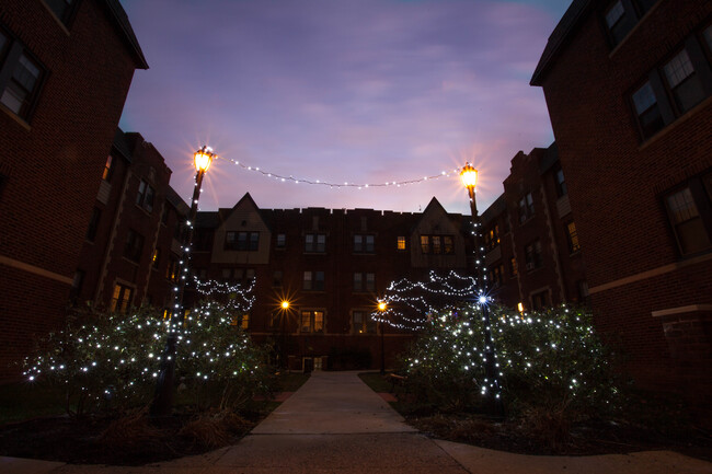 ¡Luces navideñas! - Ridley Manor