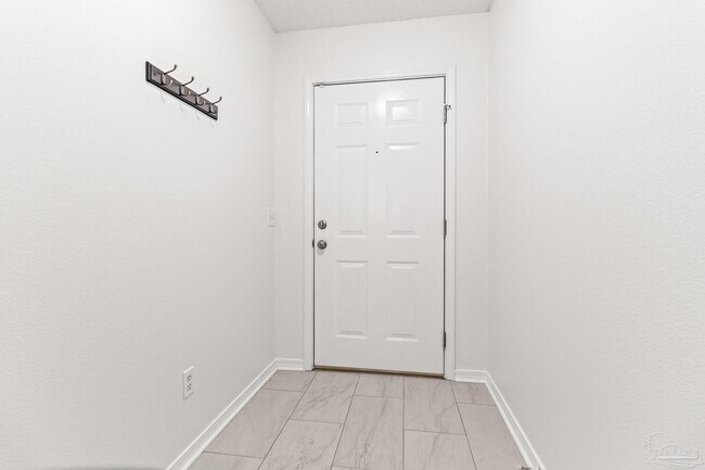 Building Photo - 10429 Senegal Dr