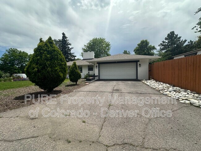 Foto del edificio - 787 Crescent Ln
