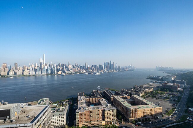 Foto del edificio - 6040 JFK Blvd E