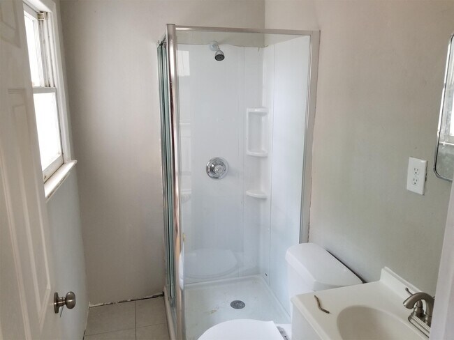 Foto del edificio - 5908 Maceo Ln