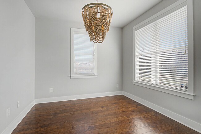 Foto del edificio - 766 Cottage Park Dr