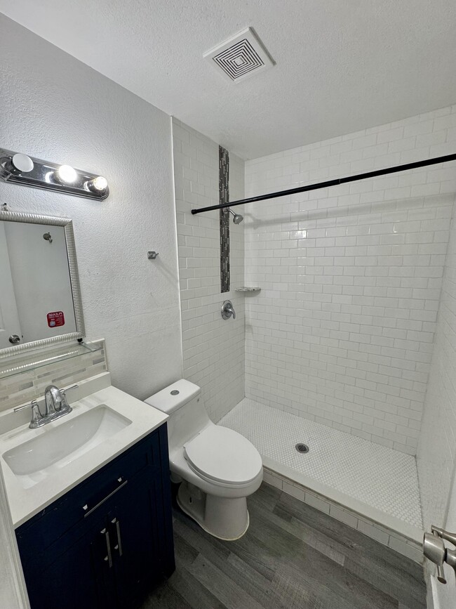 Foto del edificio - 1209 35th St