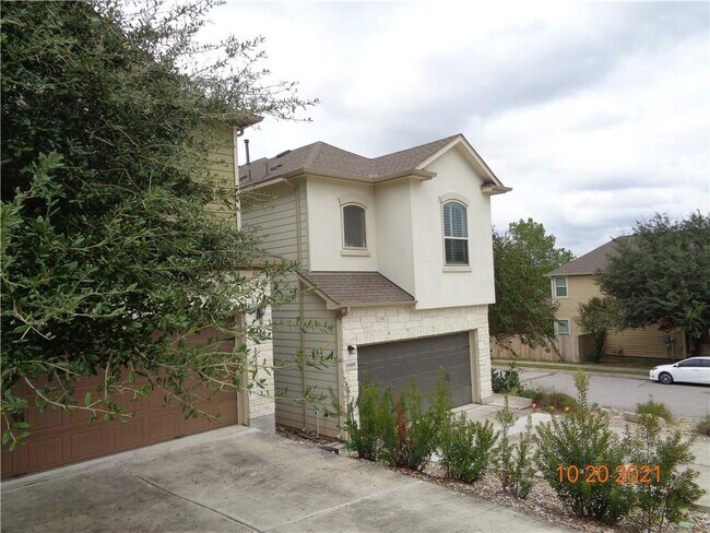 Building Photo - 8400 Nicola Trail