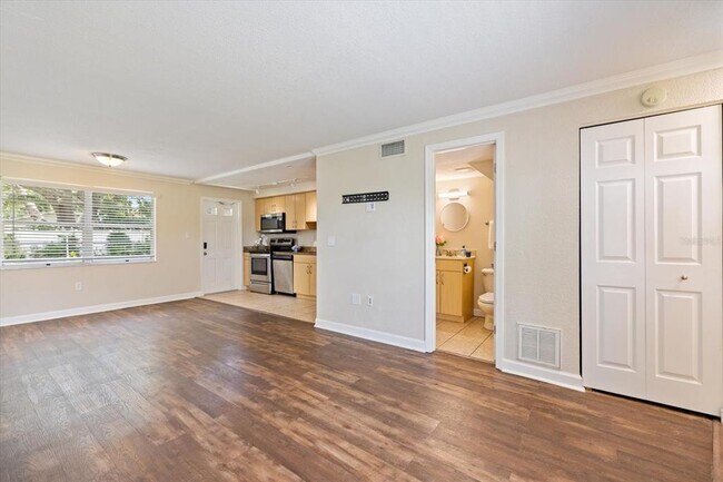 Foto del edificio - 960 Highland St