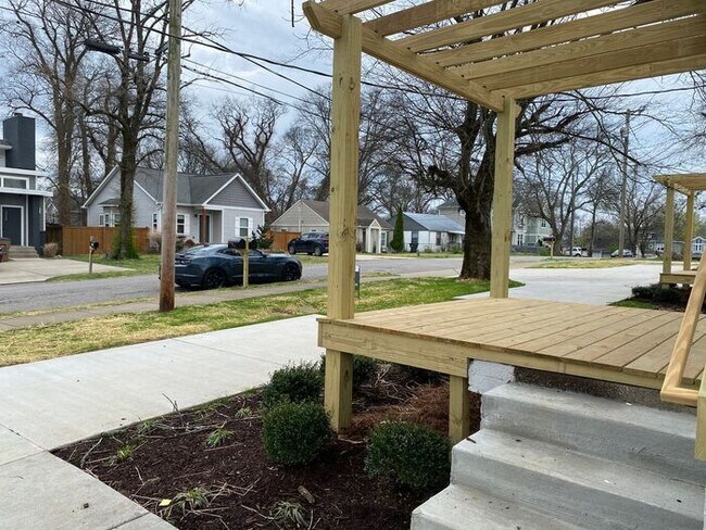 Foto del edificio - Inglewood 2/1 Duplex - Renovated - Fenced ...
