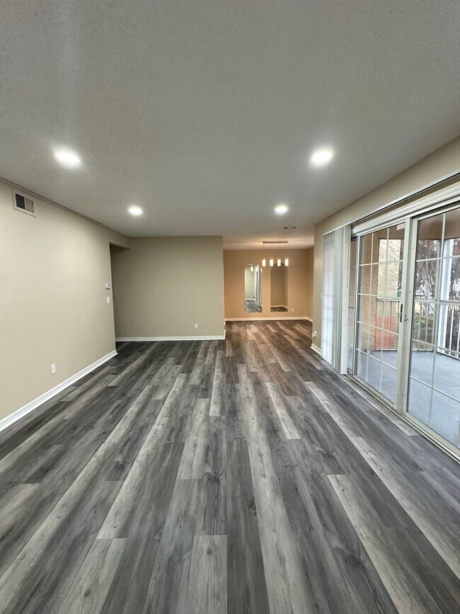 Building Photo - 4069 Dijon Dr
