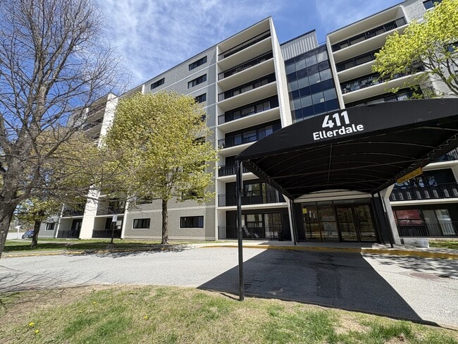 Building Photo - 411 Ellerdale St