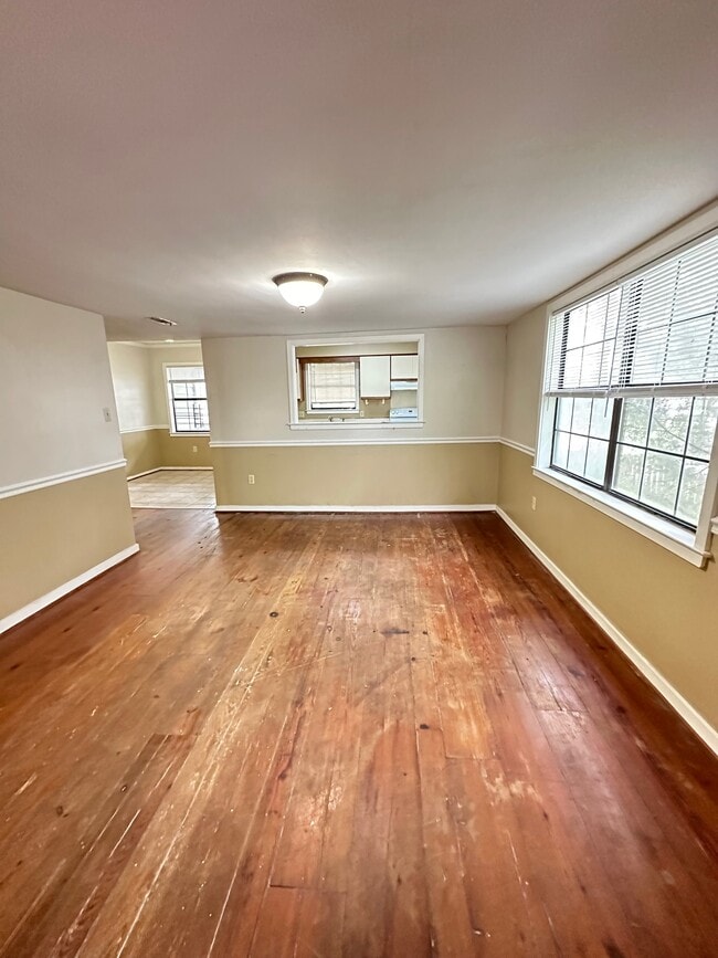 Building Photo - 2612 Whatley Ave