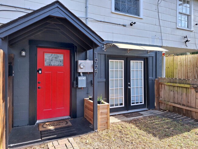 Foto del edificio - 1927 Monroe St