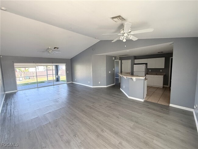 Foto del edificio - 3030 33rd St SW