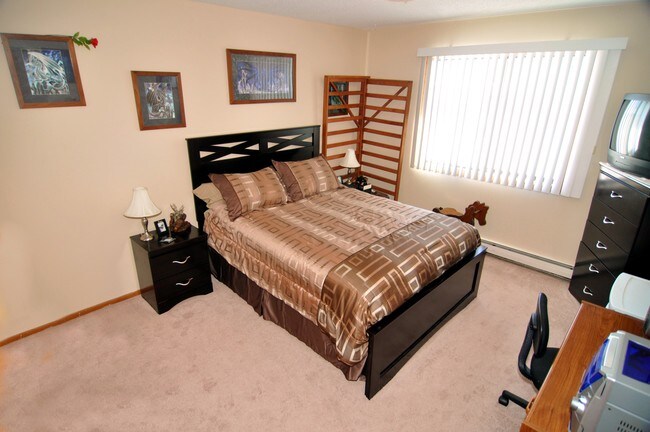 Foto del edificio - Edgewood Apartments