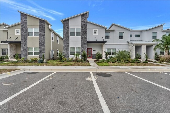 Building Photo - 1200 Challenge Dr