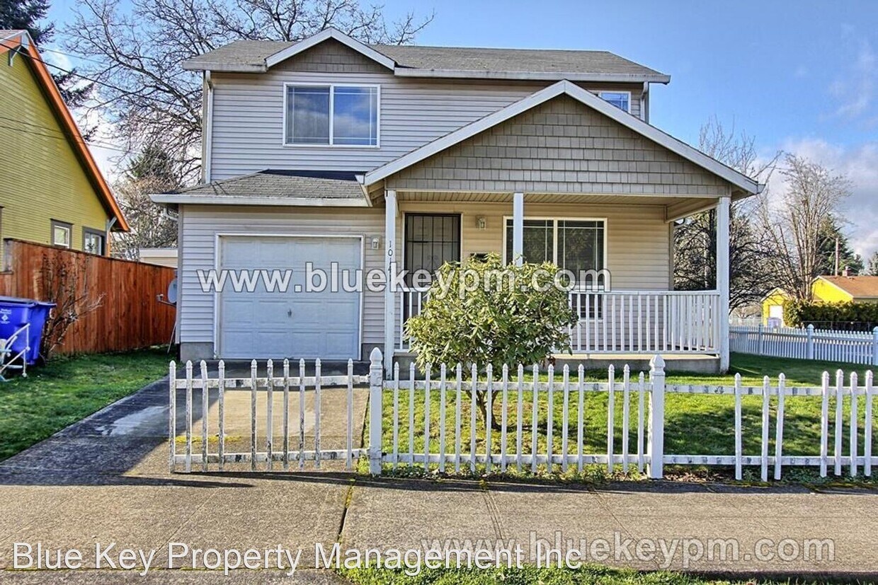 Primary Photo - 3 br, 1.5 bath House - 10141 N. Calhoun Ave
