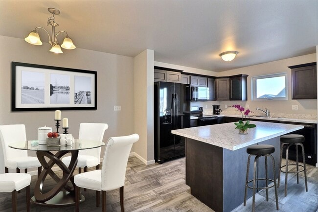 Building Photo - Stunning 2-Story Twin Home in Vibrant Lake...
