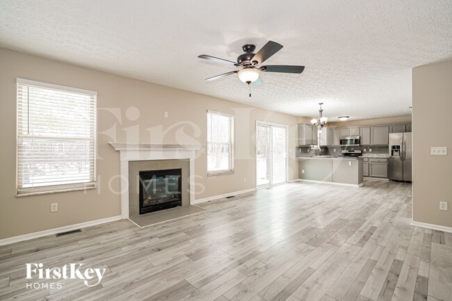 Building Photo - 339 Shyanne Dr