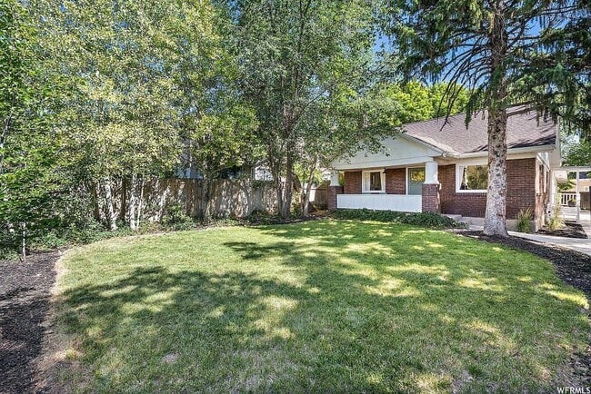 Foto del edificio - 1870 E 3900 S