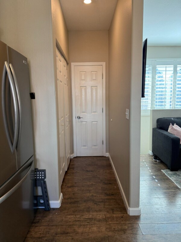 Foto del edificio - 2423 W Silverton Dr