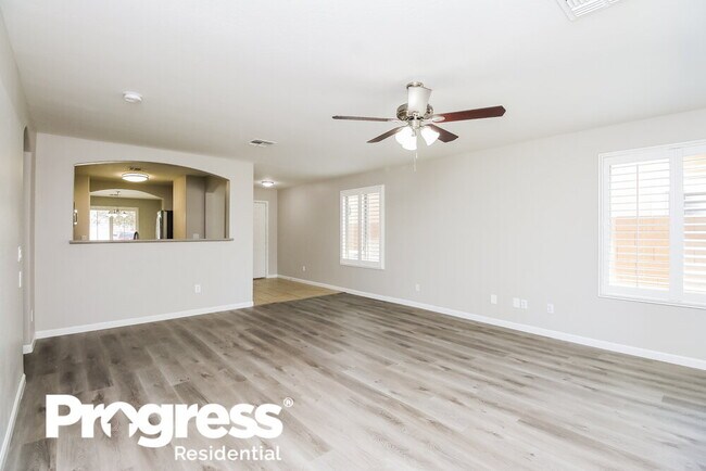 Building Photo - 21063 E Sonoqui Dr