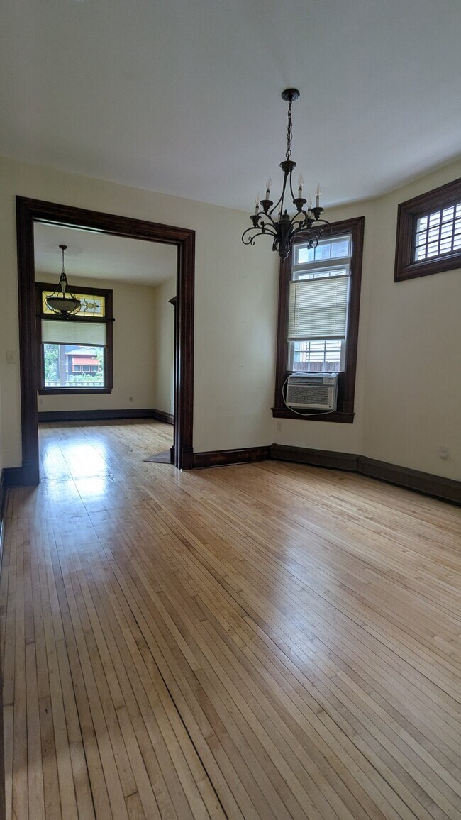 Foto del edificio - 808 Iglehart Ave