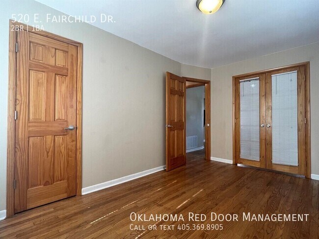 Foto del edificio - 520 E Fairchild Dr