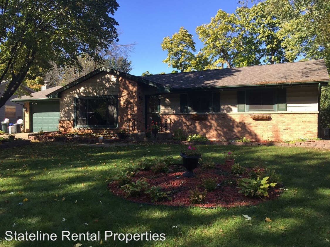 4586 Burningtree Dr, Rockford, IL 61114 House Rental in Rockford, IL
