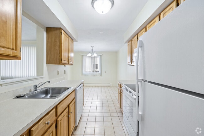 1BR, 1BA - 900SF - Kitchen - Willow Stream Apartments North