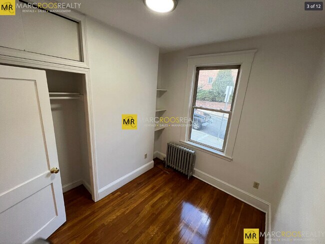 Foto del edificio - 11 Scottfield Rd