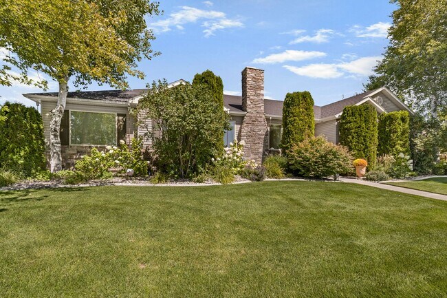 Foto del edificio - 1253 Arrow Point Ln