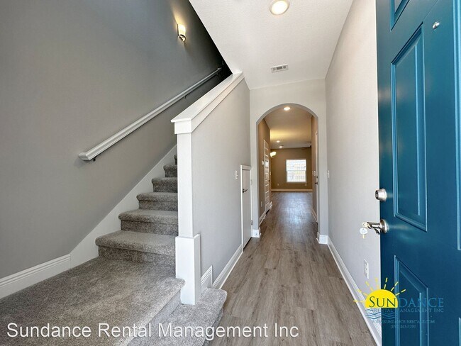 Building Photo - 3 br, 2.5 bath House - 319 Carmel Drive, U...