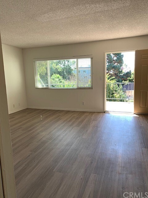 Building Photo - 207 W Marquita